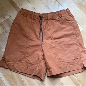 Filson small men’s burnt orange shorts